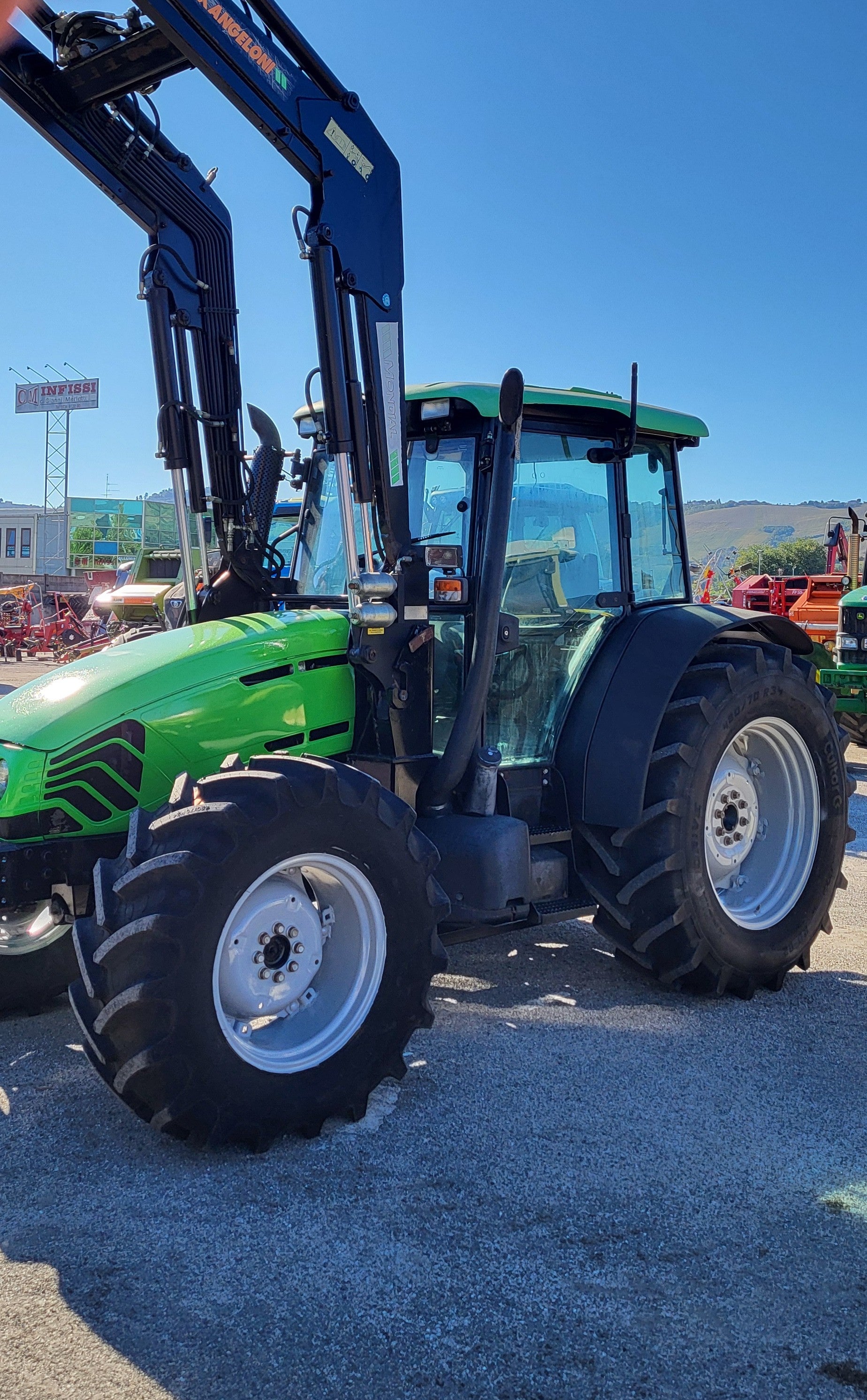 DEUTZ FAHR AGROPLUS 100