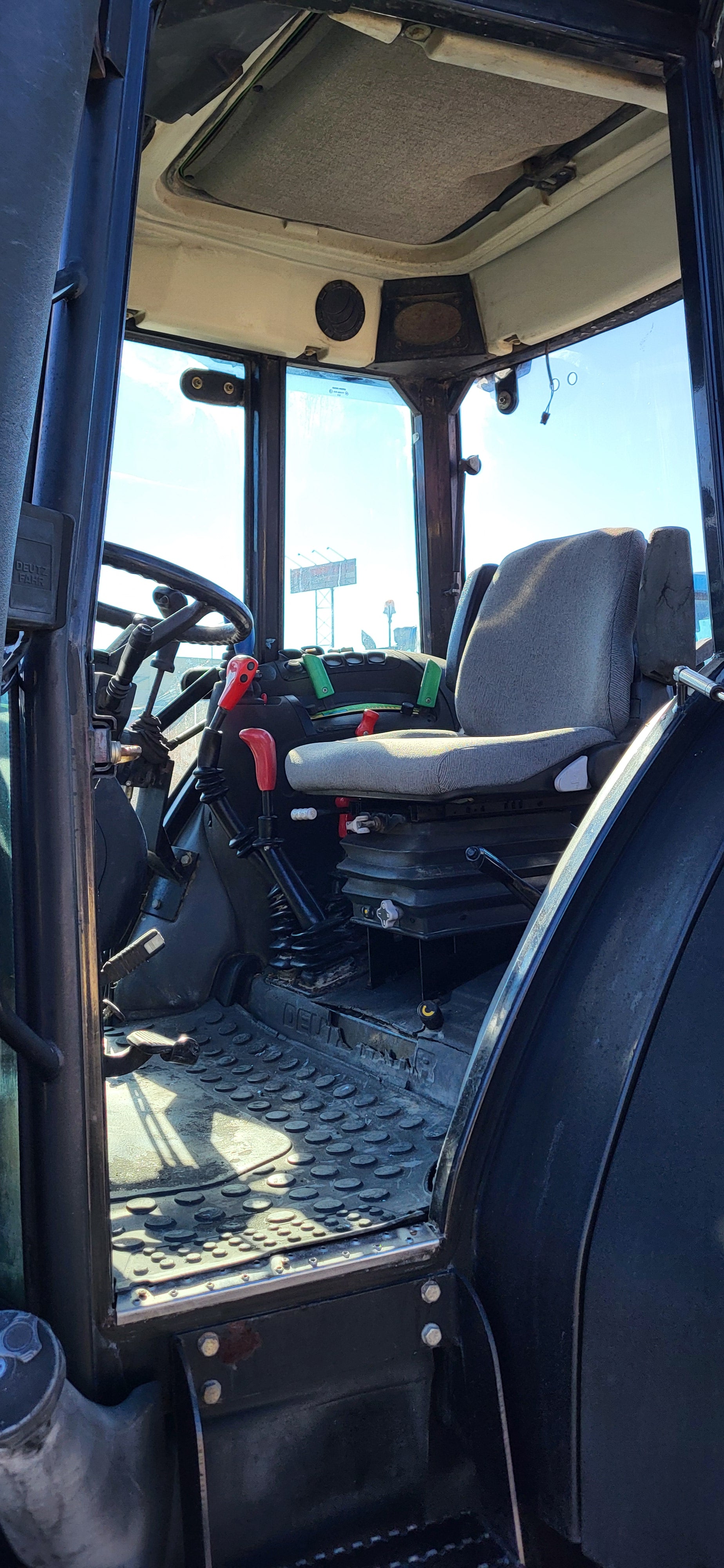 DEUTZ FAHR AGROPLUS 100