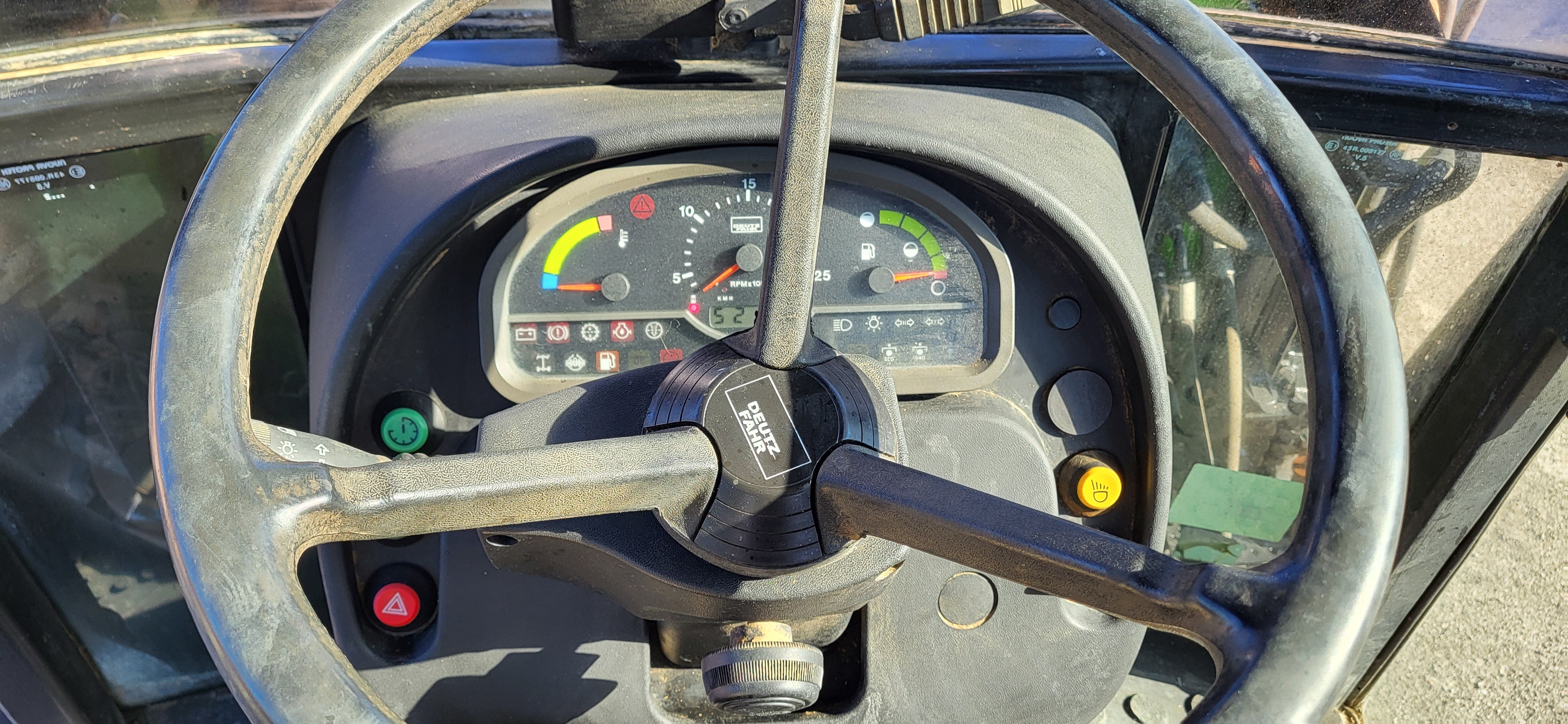 DEUTZ FAHR AGROPLUS 100