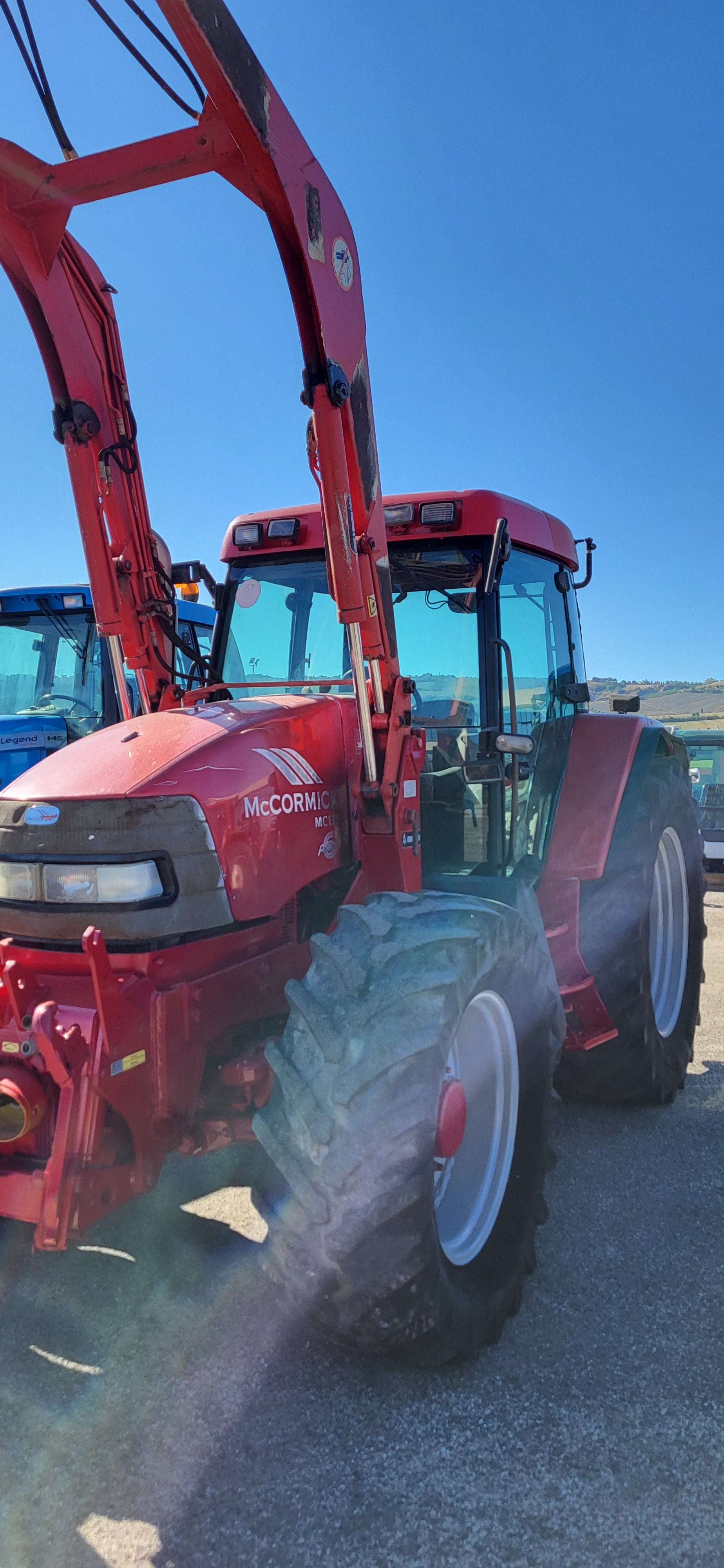 MCCORMICK MC 135