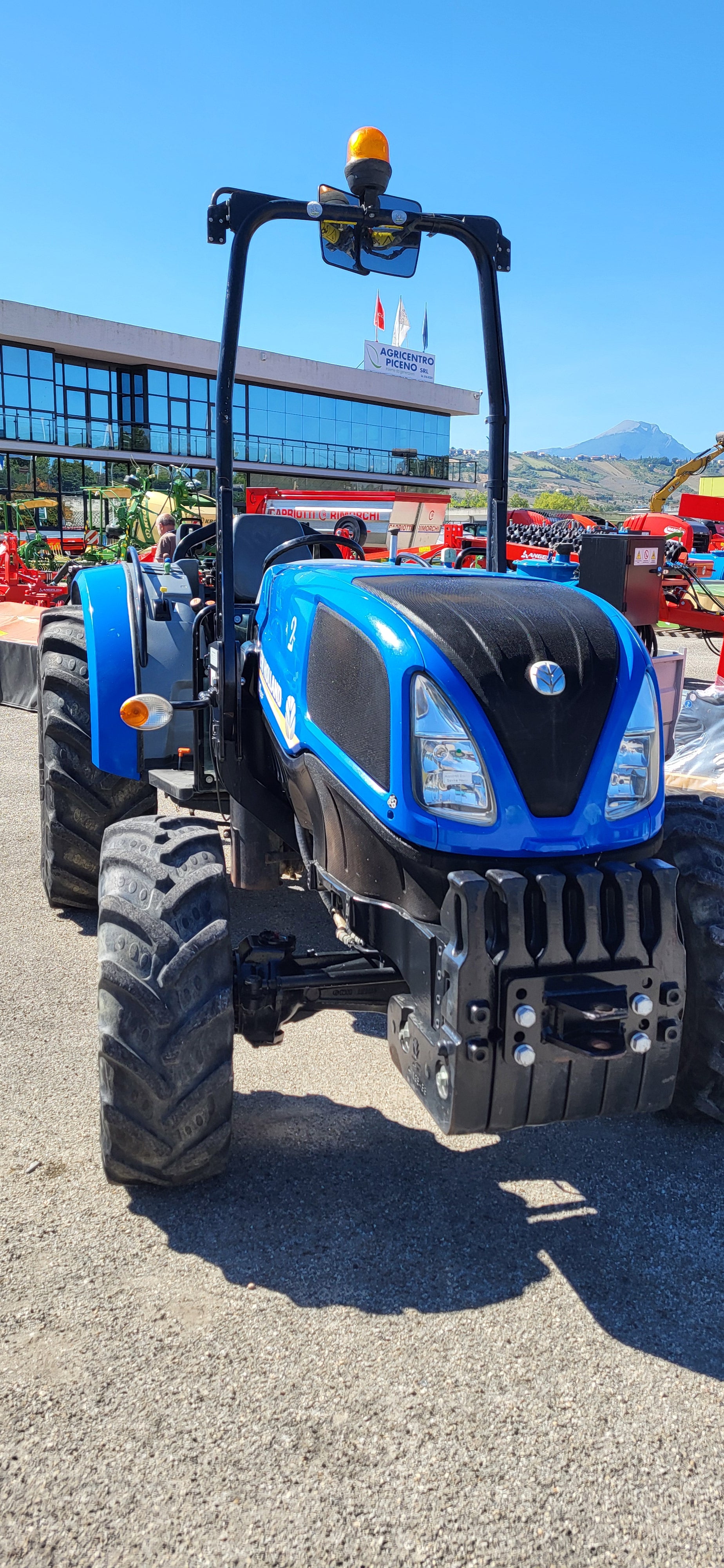 NEW HOLLAND TD4.90 F