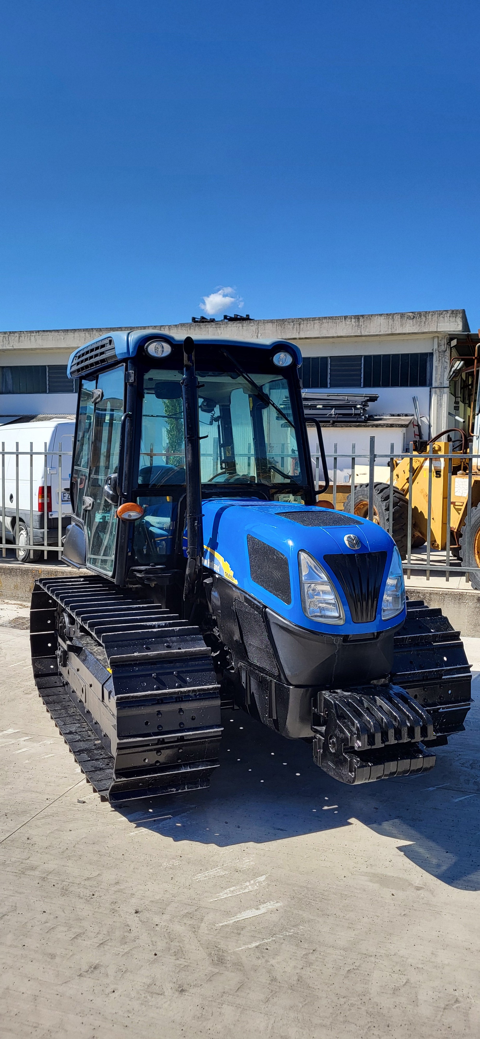 NEW HOLLAND TK4060