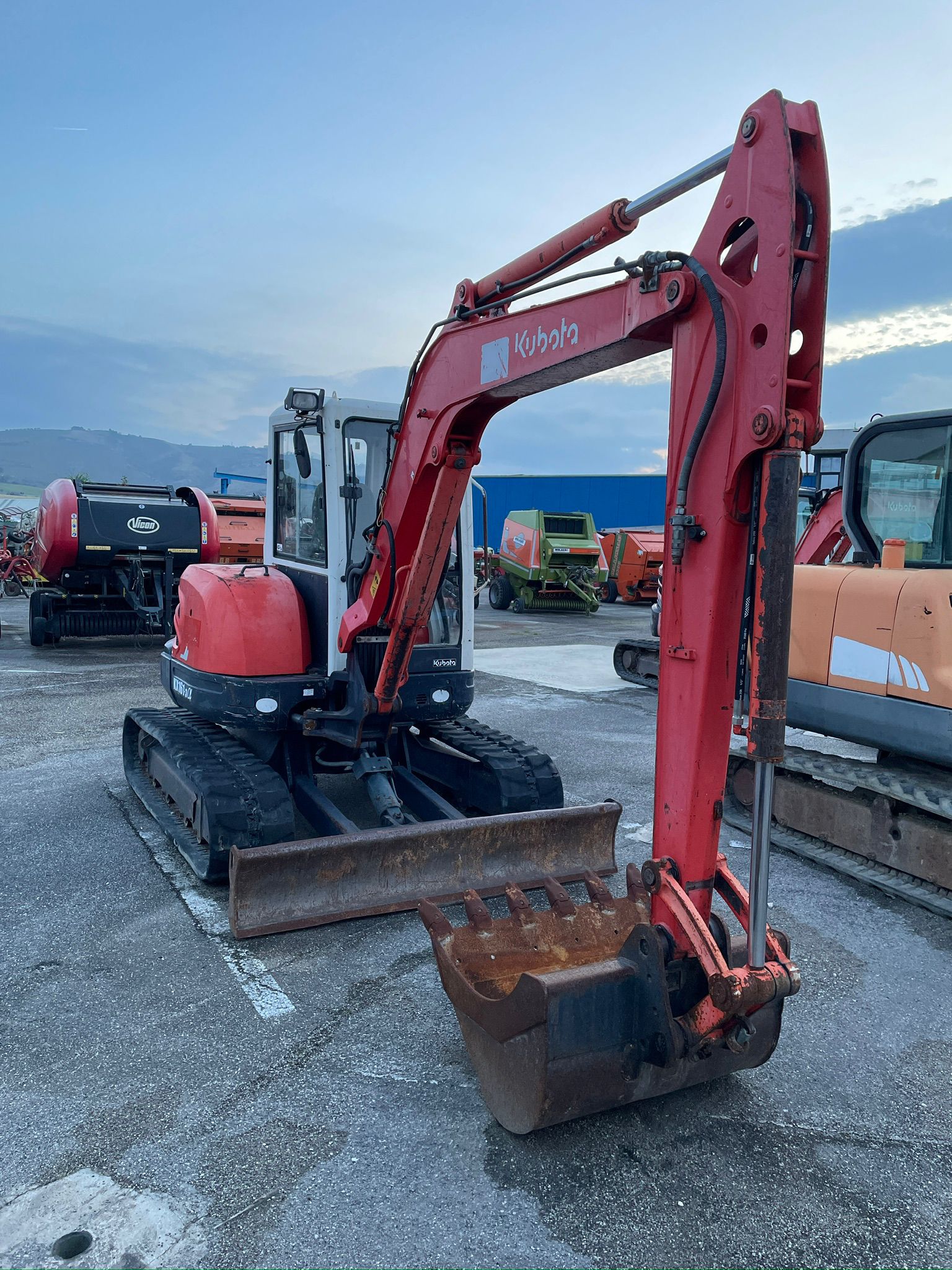 KUBOTA KX161