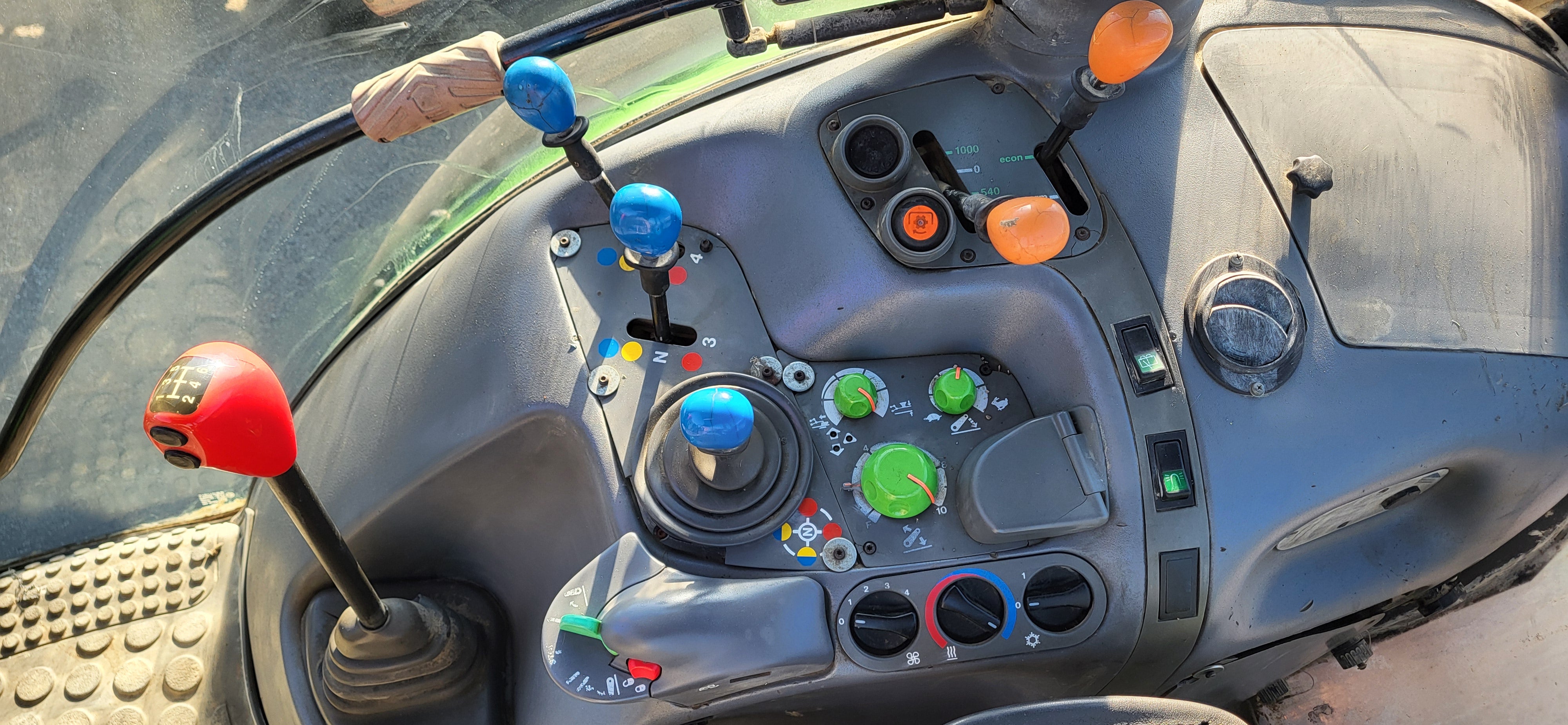 DEUTZ FAHR AGROTRON 110