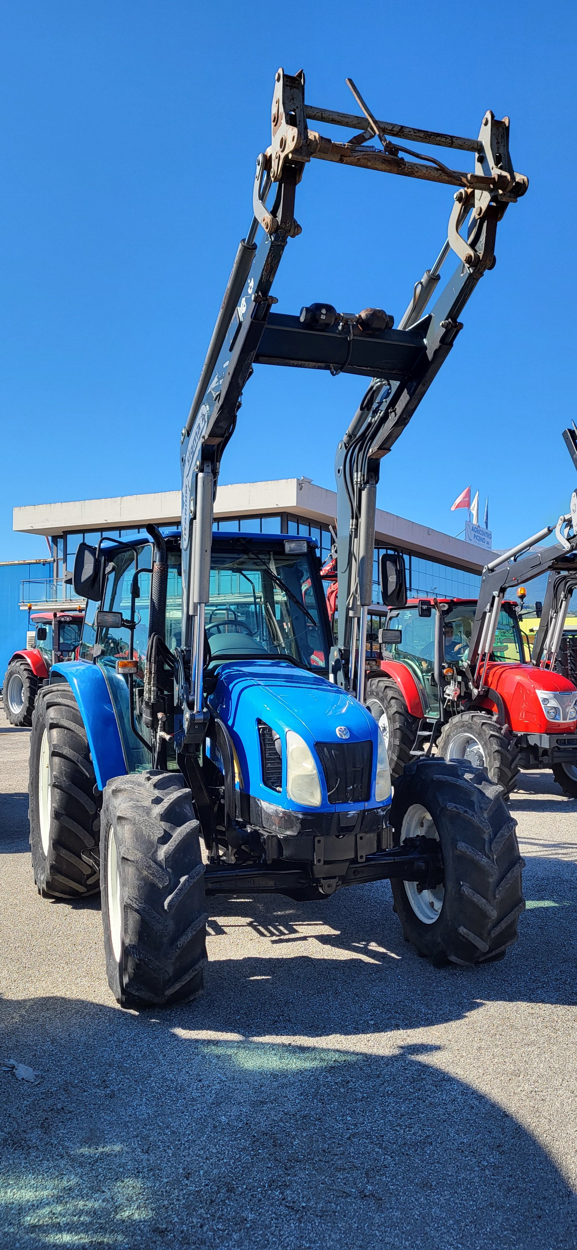 NEW HOLLAND TL 100 A