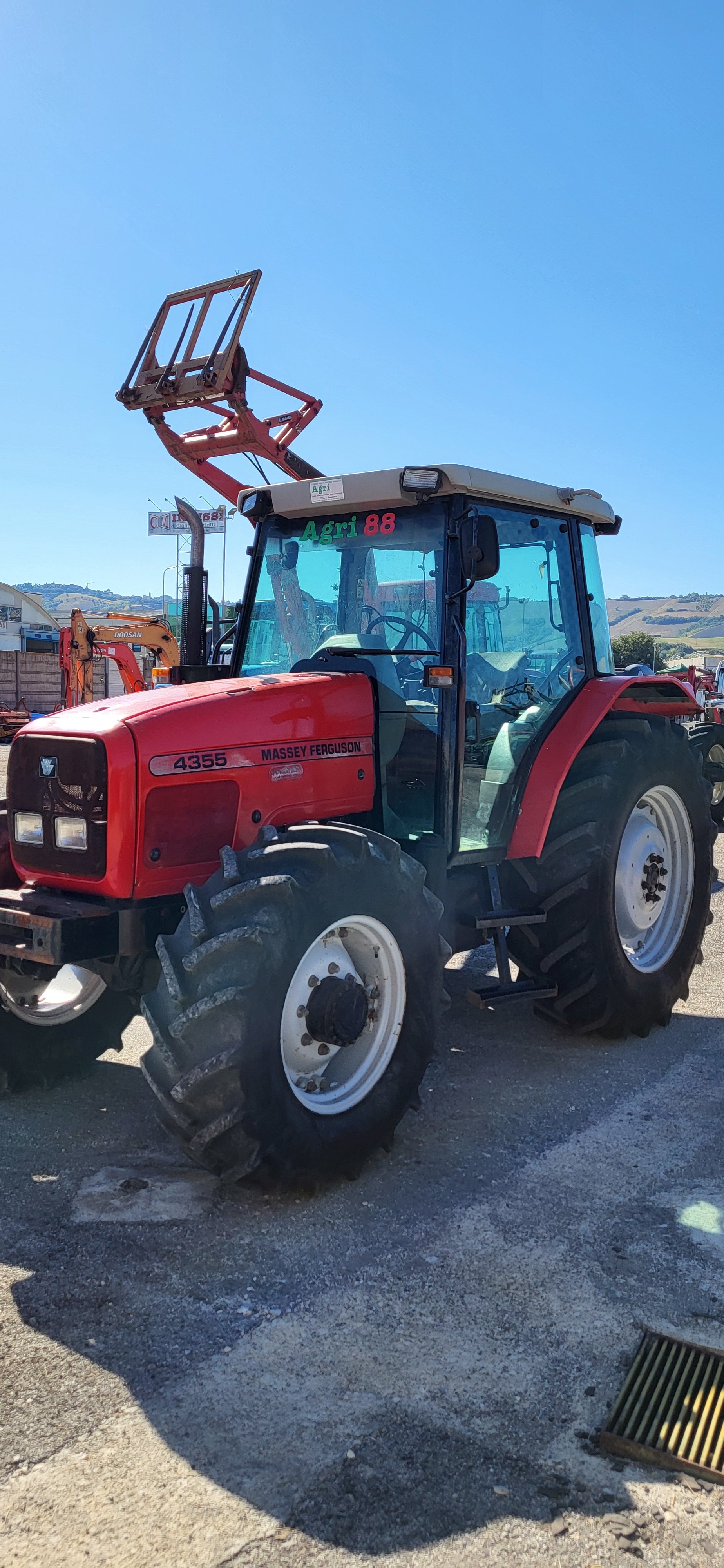 MASSEY FERGUSON 4355