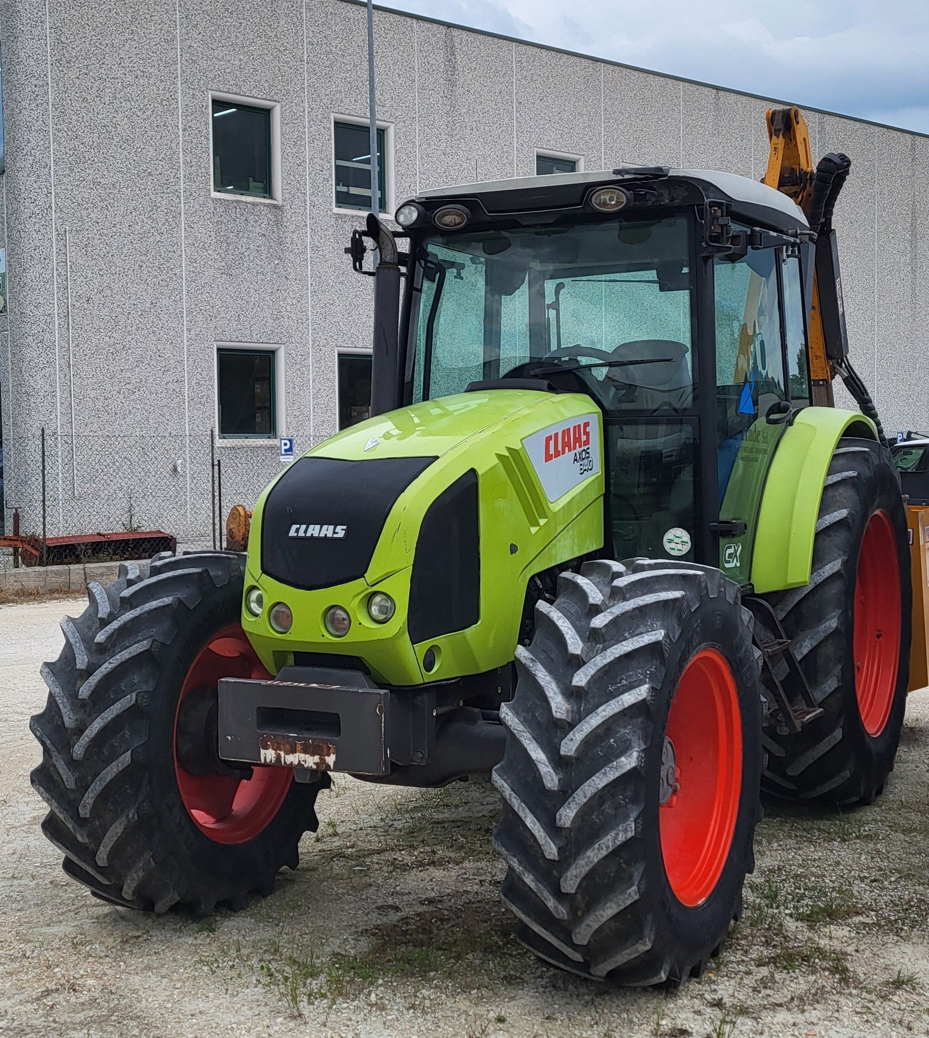 CLAAS AXOS 340
