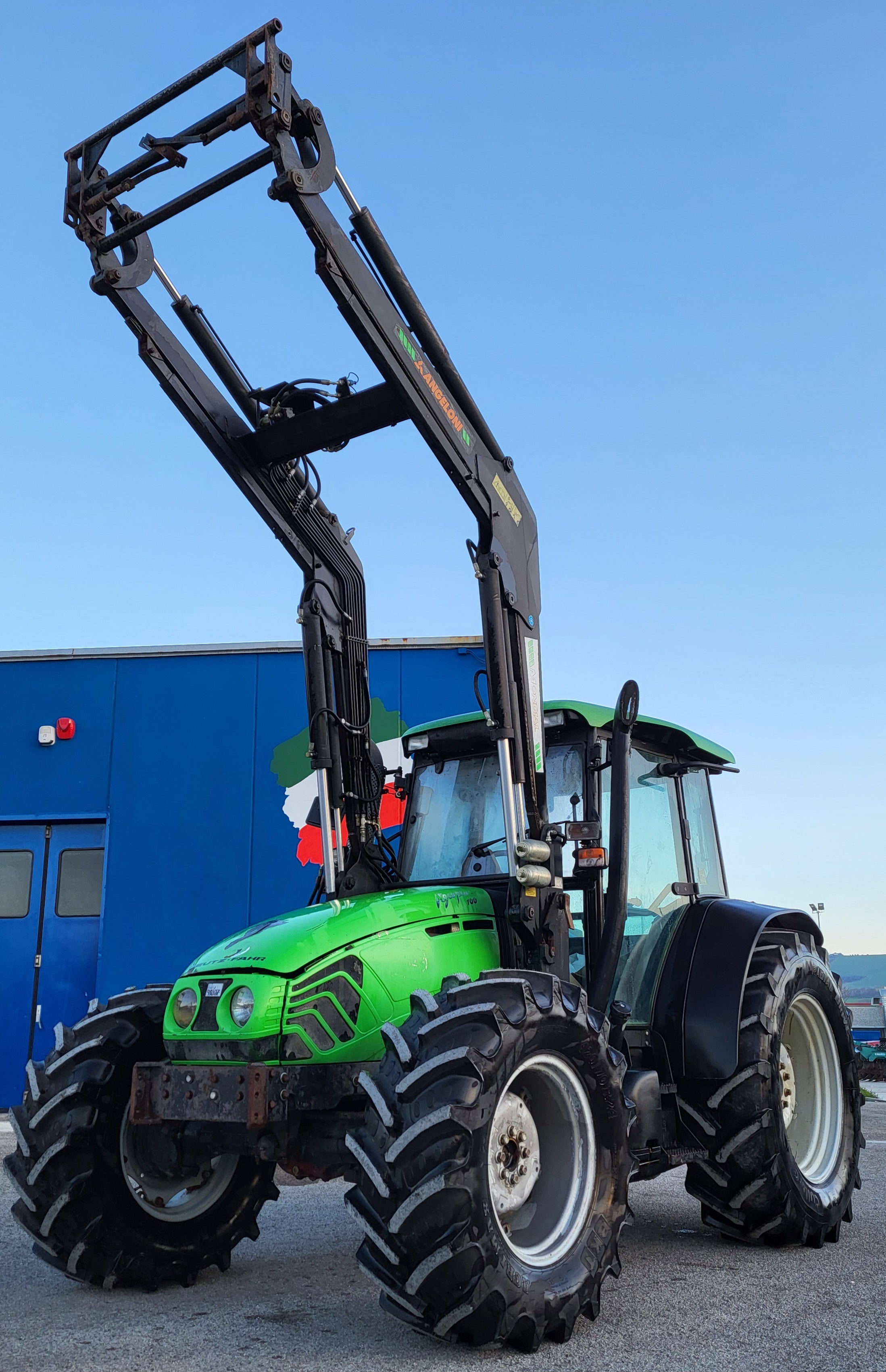 DEUTZ FAHR AGROPLUS 100