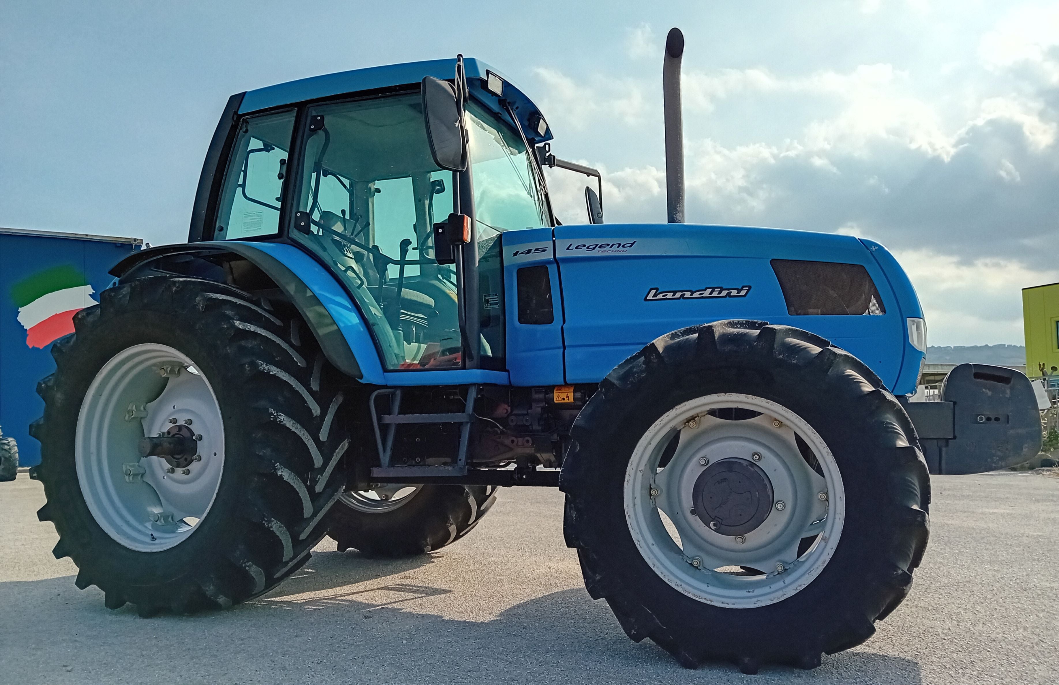 LANDINI LEGEND 145