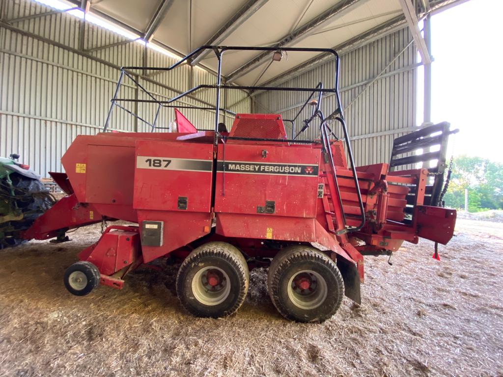 MASSEY FERGUSON 187 LB