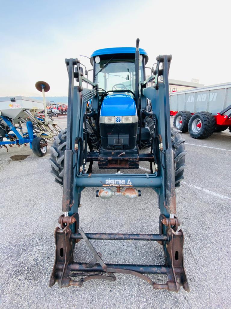 NEW HOLLAND TD95