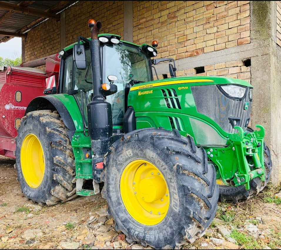 JOHN DEERE 6175 M