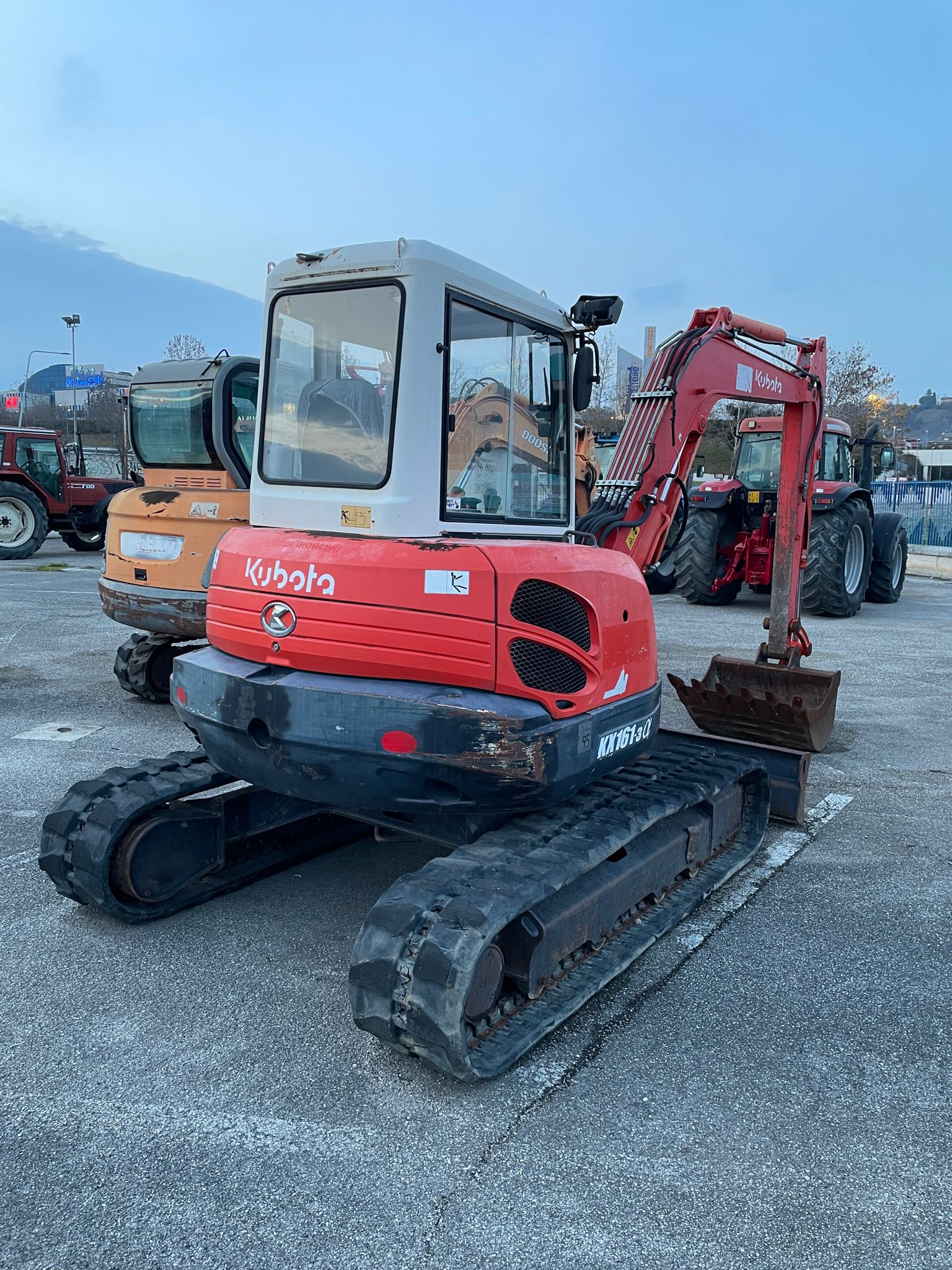 KUBOTA KX161